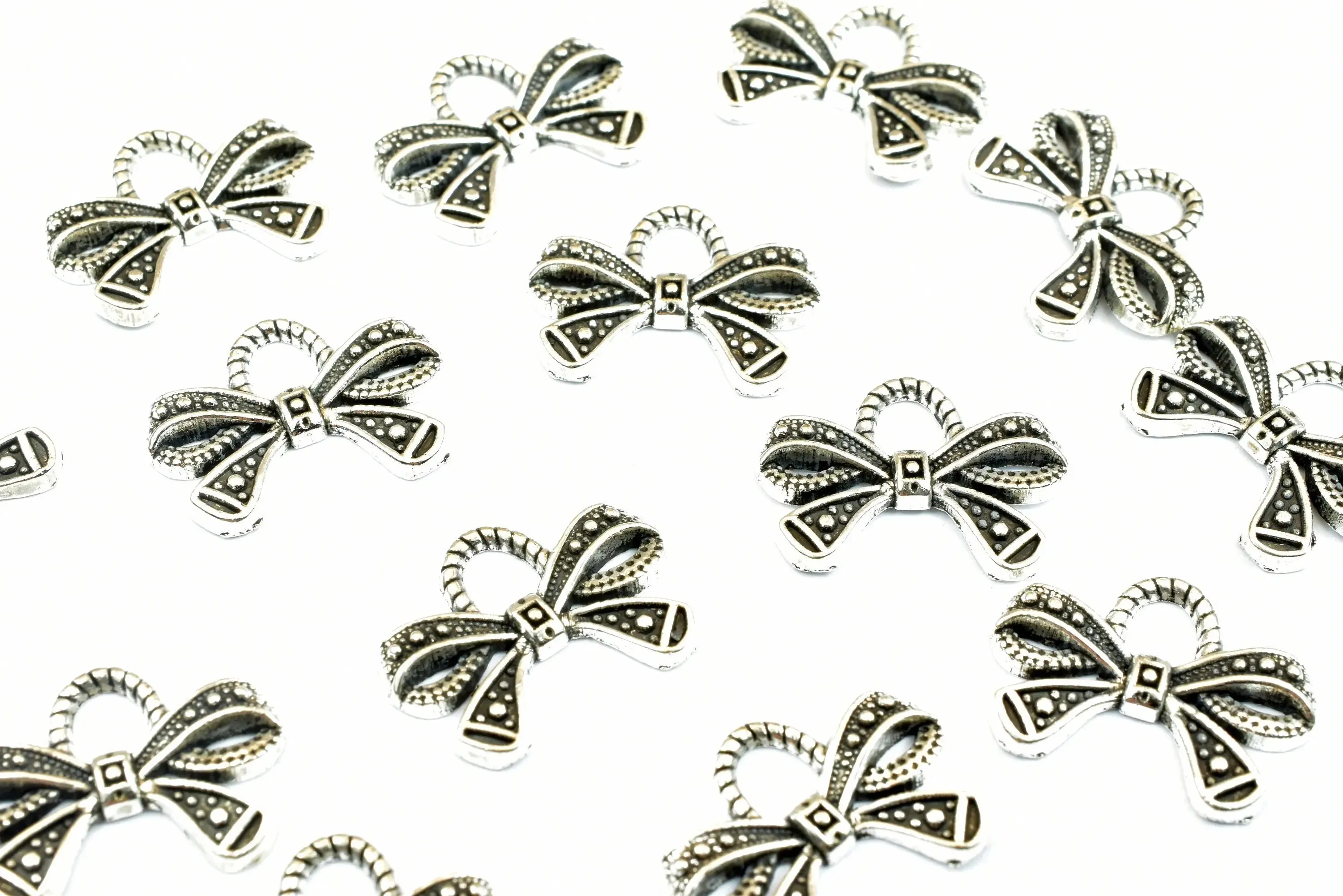 13 PCs Bow Tie Charms Alloy Antique Silver Size 15x19mm Jump Ring Size 4mm, Finding Charm Pendant For Jewelry Making