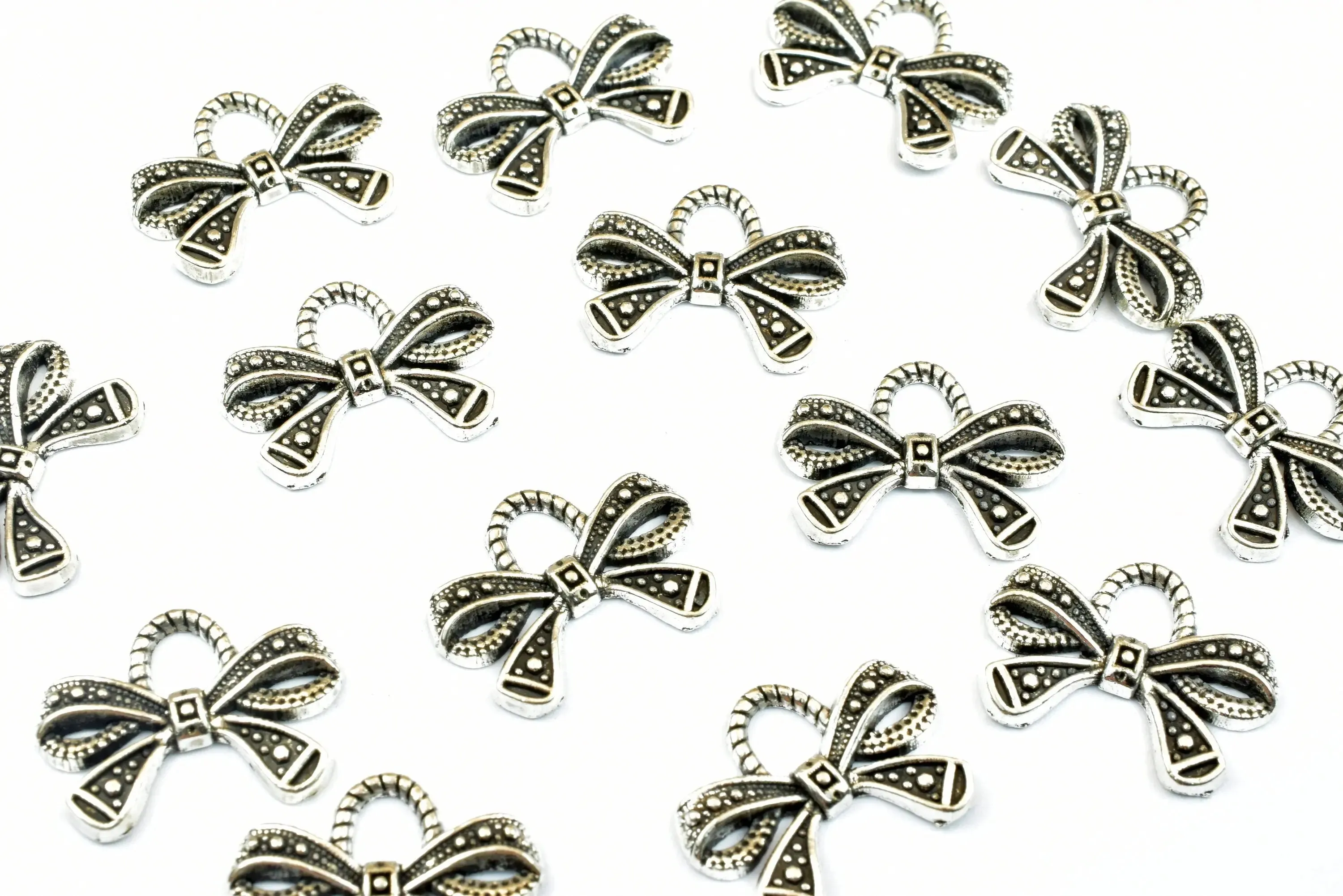 13 PCs Bow Tie Charms Alloy Antique Silver Size 15x19mm Jump Ring Size 4mm, Finding Charm Pendant For Jewelry Making