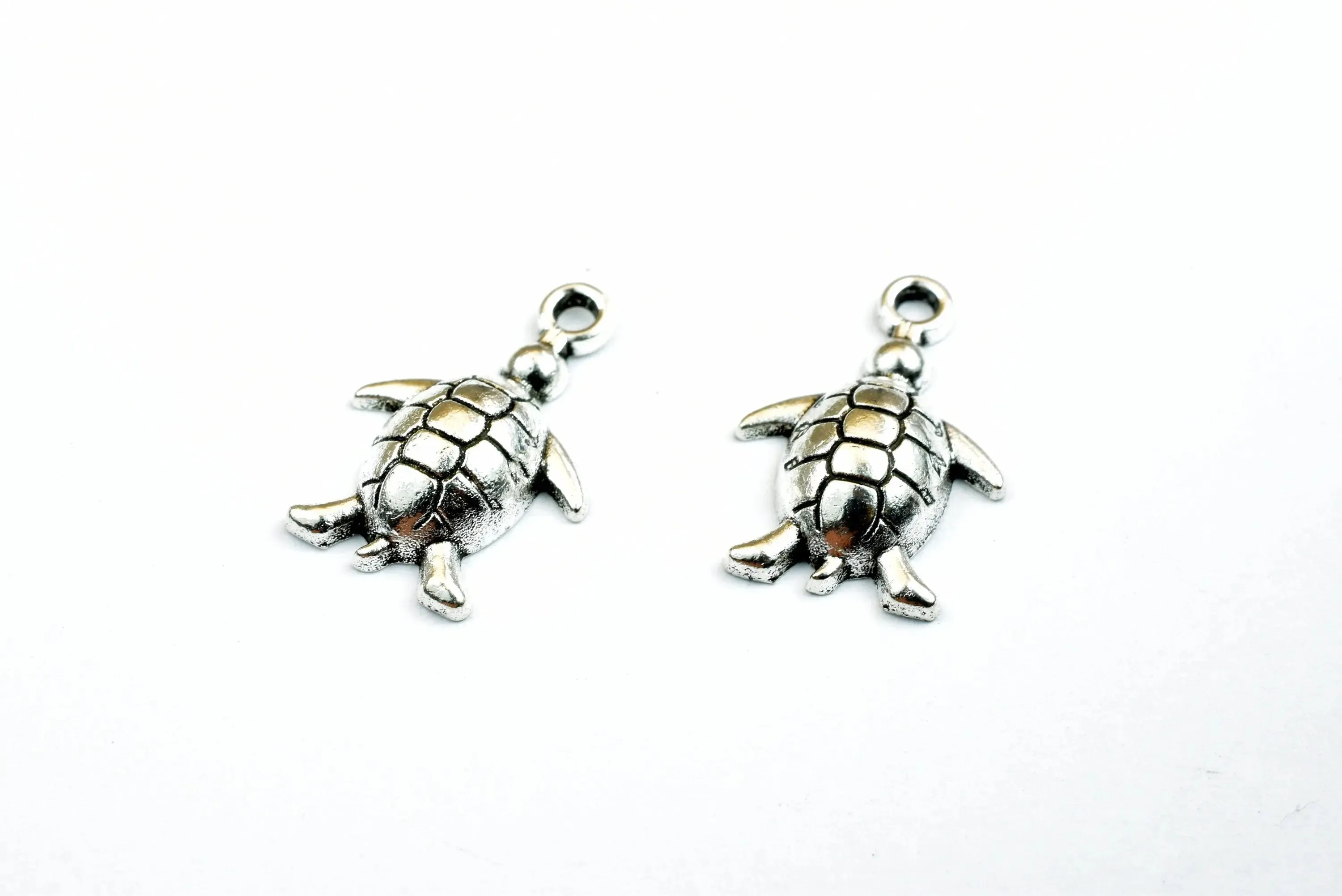 24 PCs Turtle Charms Alloy Silver Size 19x13mm Jump Ring Size 2mm For Jewelry Making