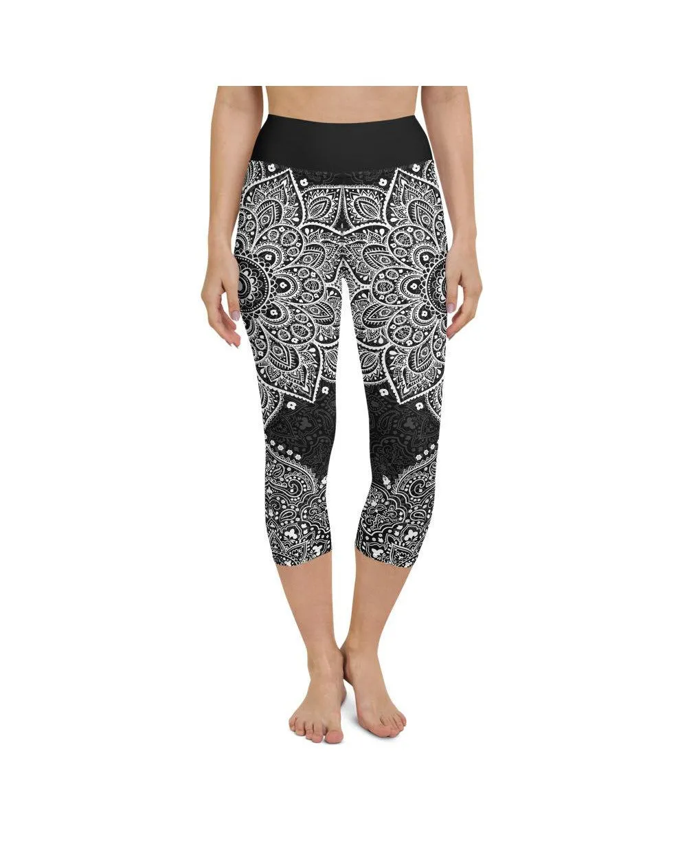 B&W Mandala Yoga Capris