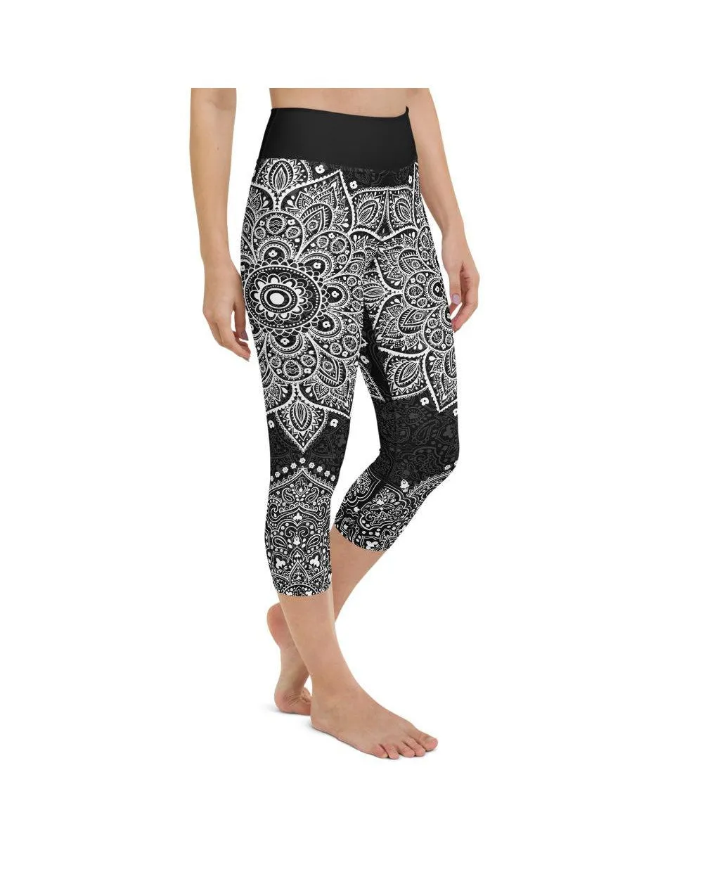 B&W Mandala Yoga Capris