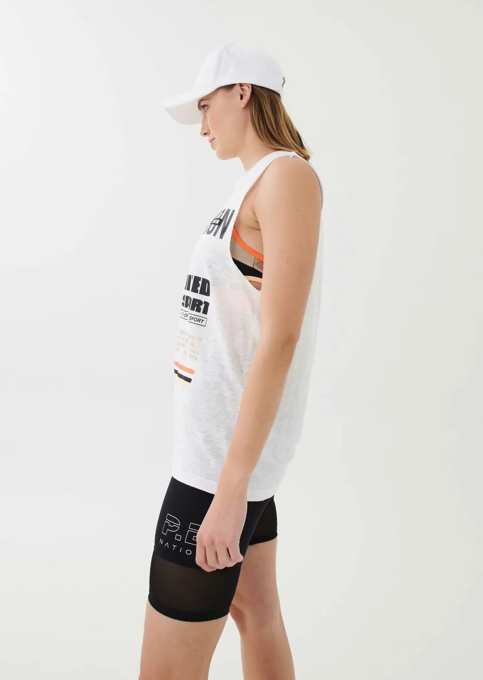 BASE JUMP TANK IN WHITE