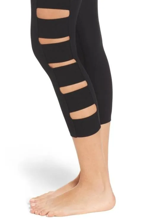 Last Chance! Beyond Yoga Wide Band Stacked Capris SP3217