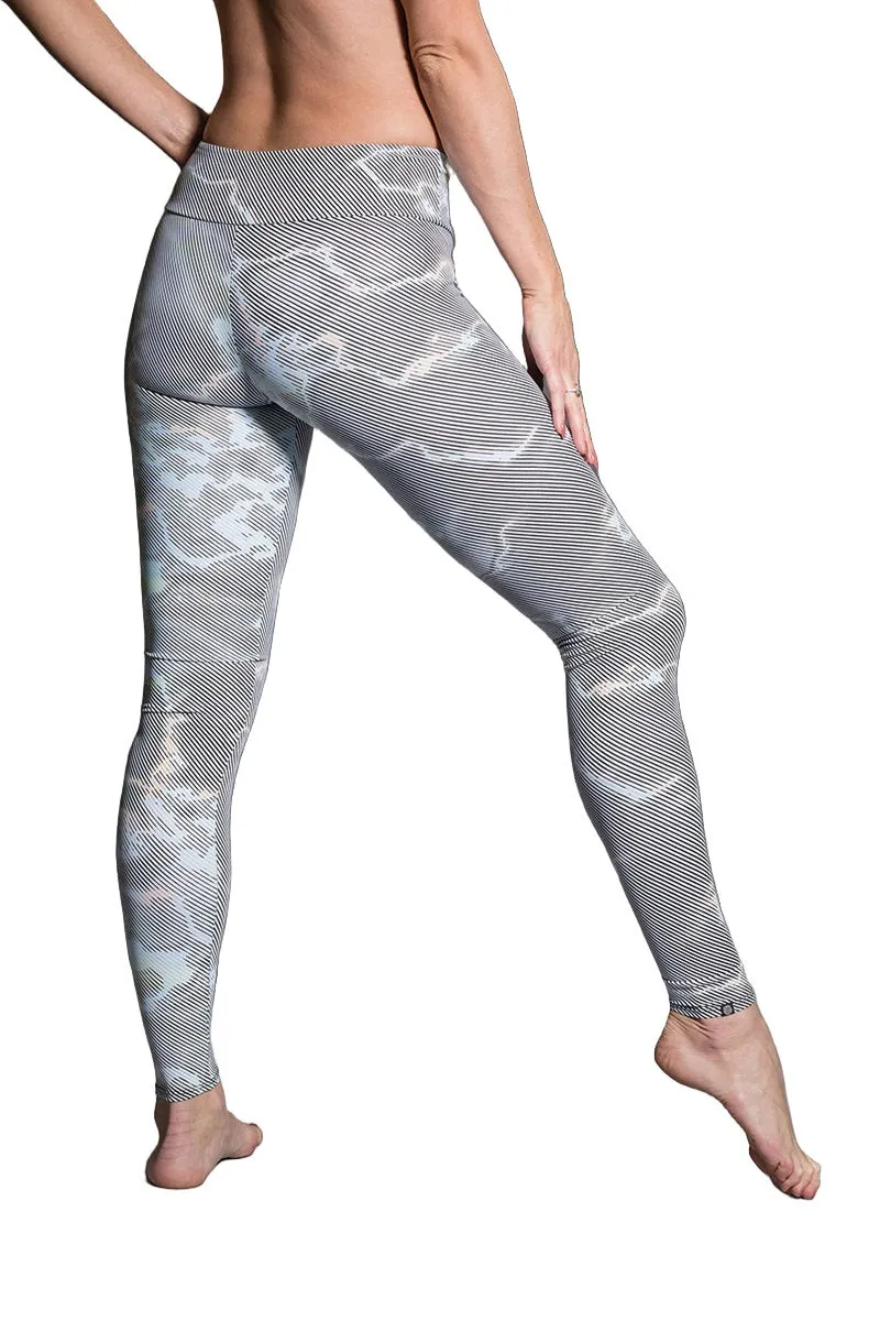 Last Chance Onzie Hot Yoga Leggings 209