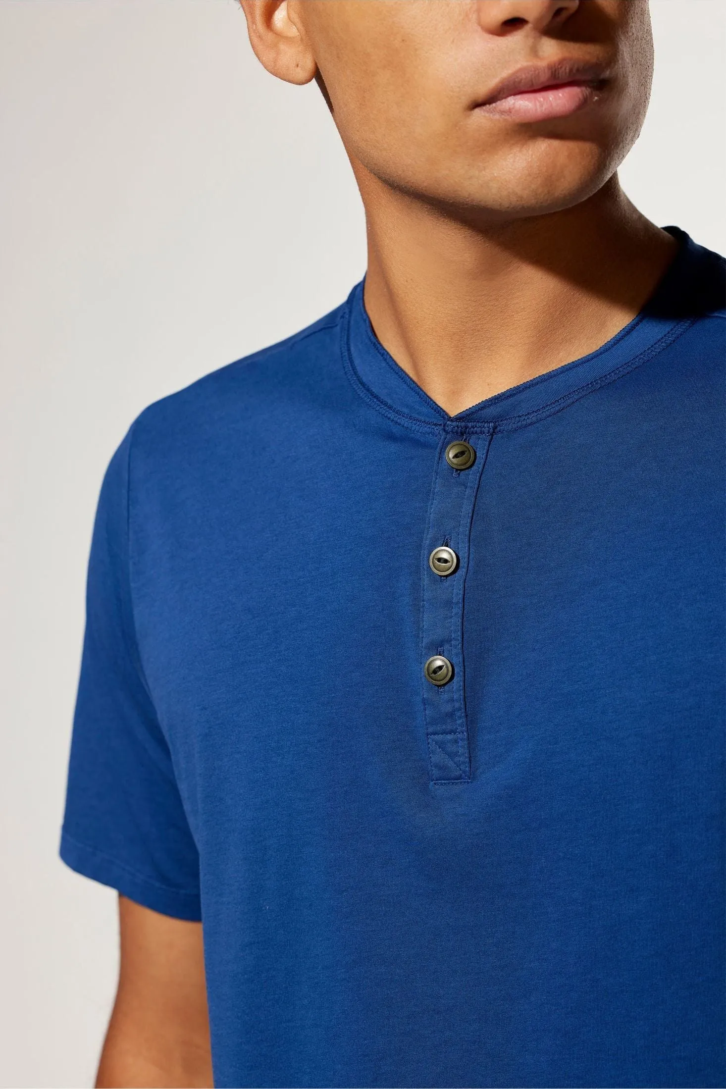 Legend Henley | Premium Jersey