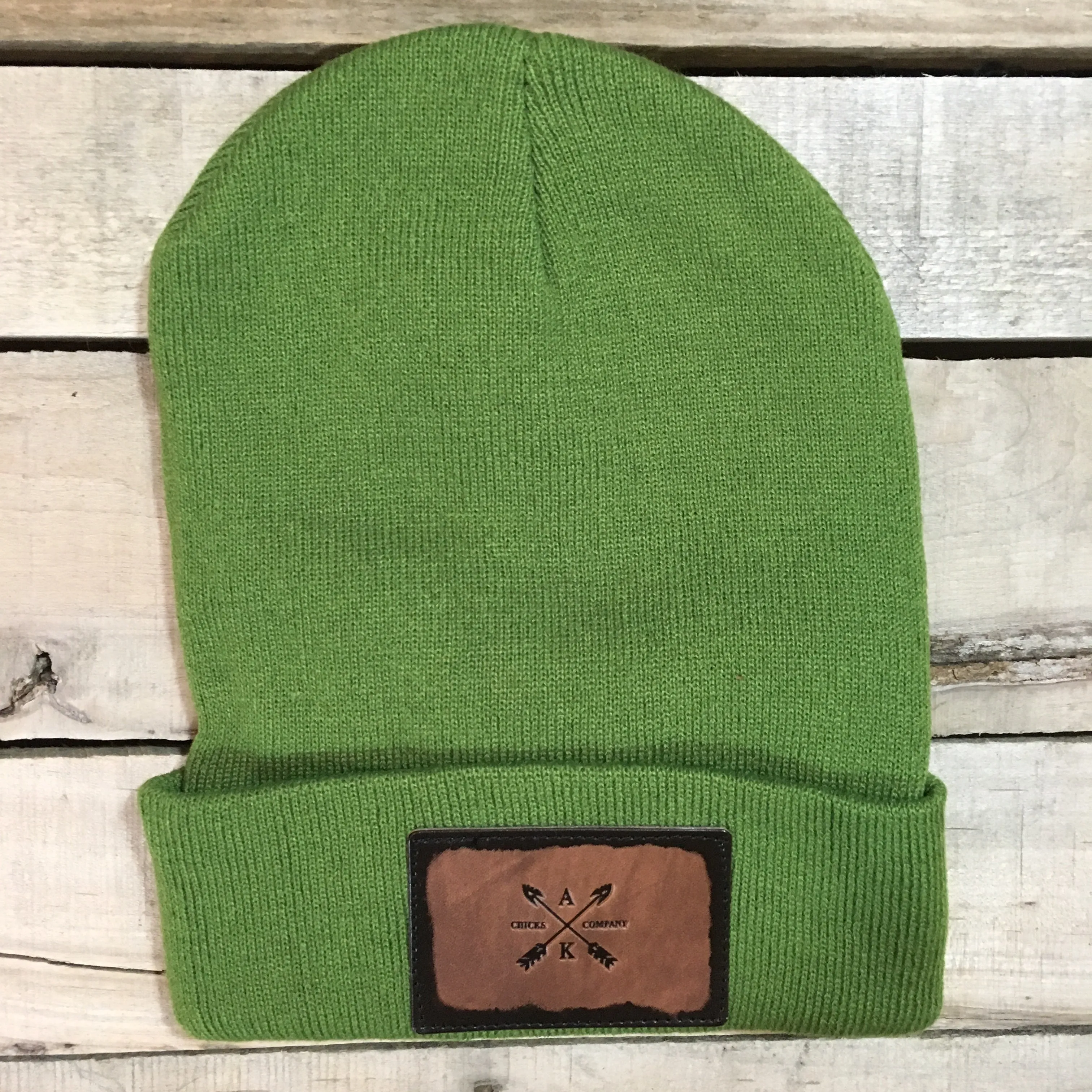 Wholesale Overstock: Cross Arrow Beanie